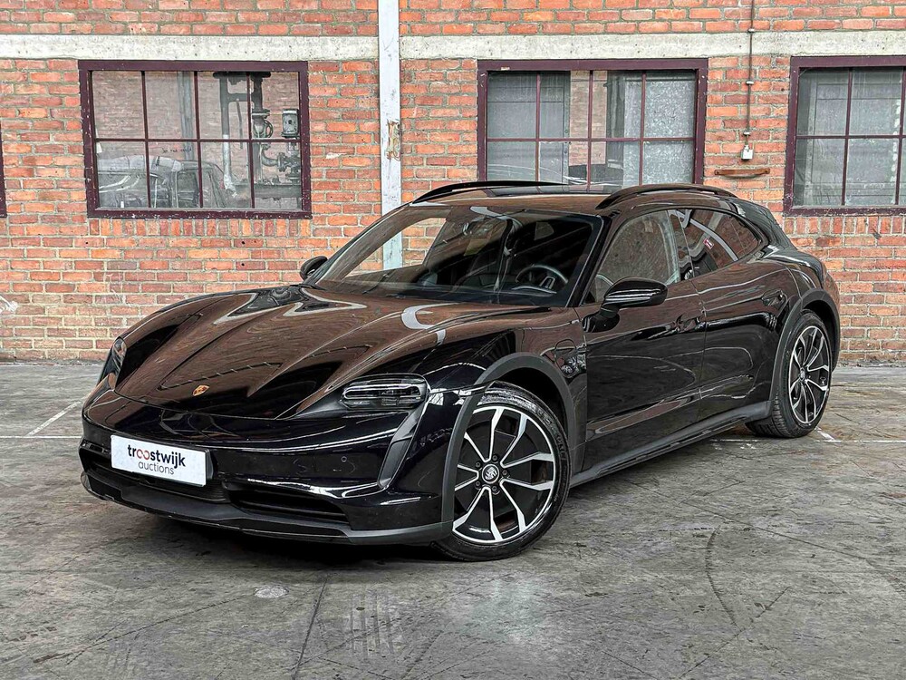 Porsche Taycan Cross Turismo 4 93 kWh Sport-Chrono 476pk 2021, P-434-JF