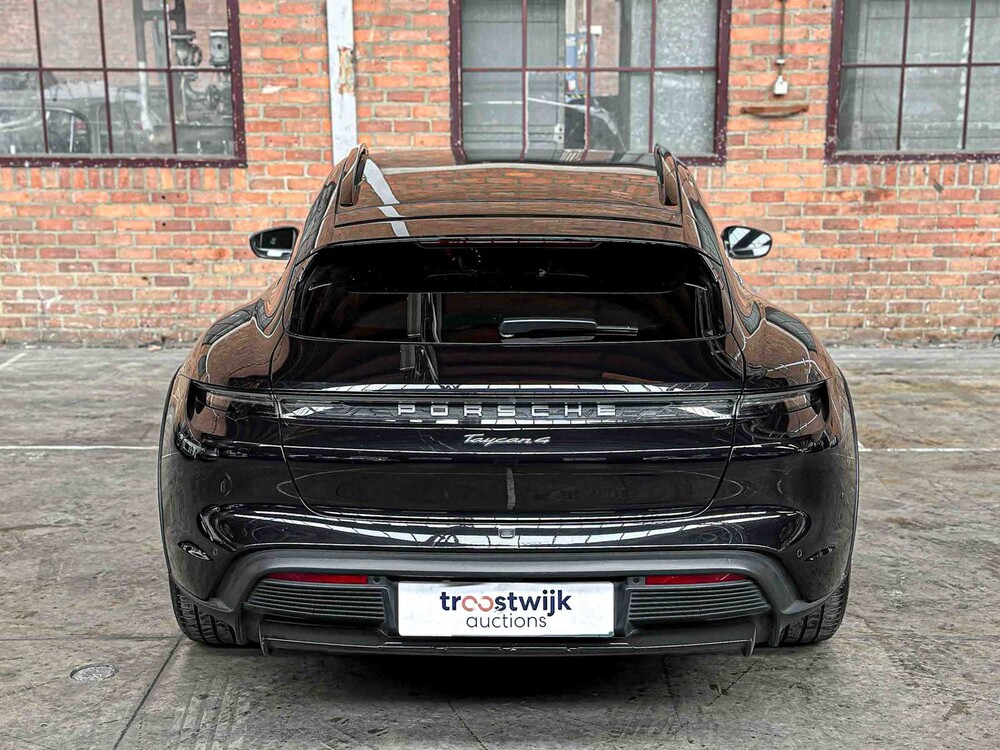 Porsche Taycan Cross Turismo 4 93 kWh Sport-Chrono 476pk 2021, P-434-JF