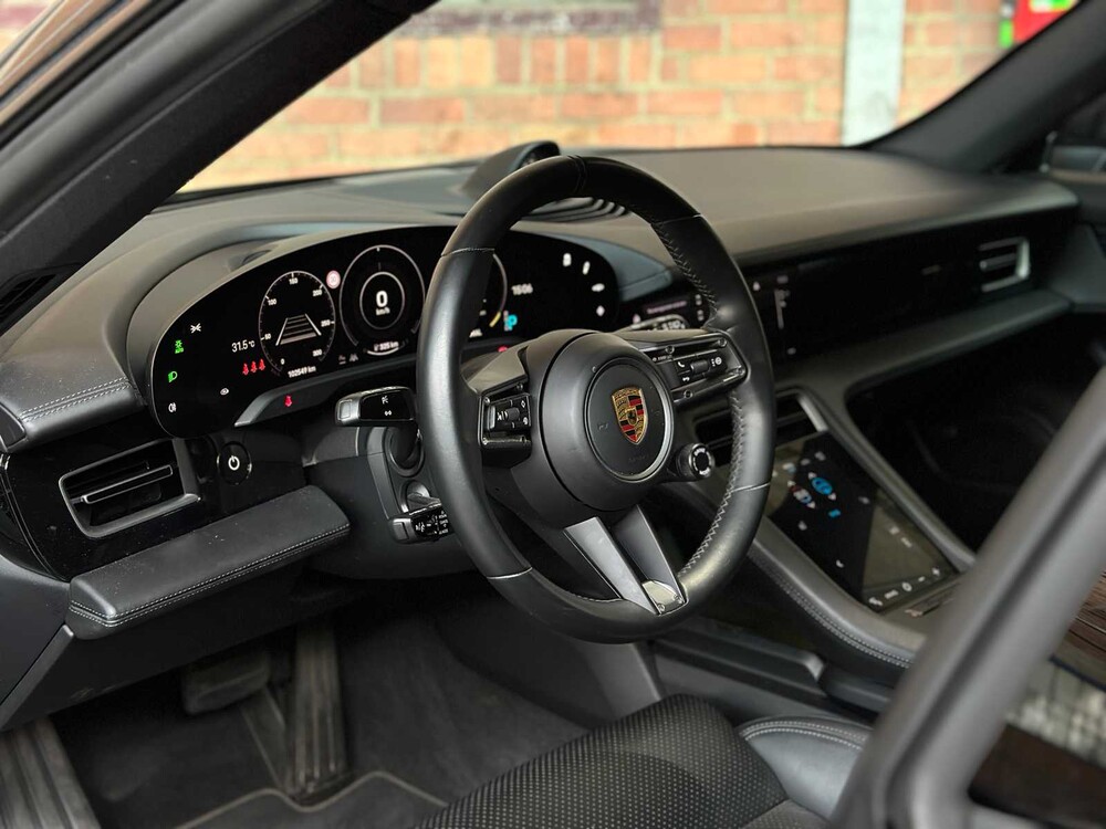 Porsche Taycan Cross Turismo 4 93 kWh Sport-Chrono 476pk 2021, P-434-JF