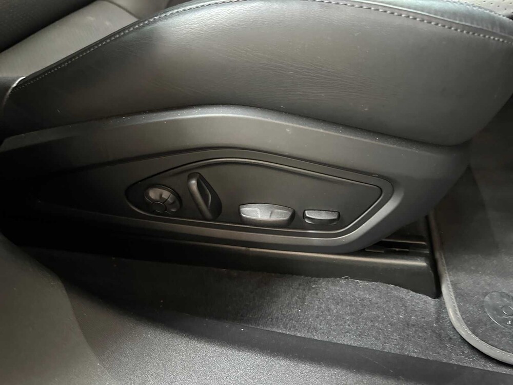 Porsche Taycan Cross Turismo 4 93 kWh Sport-Chrono 476pk 2021, P-434-JF