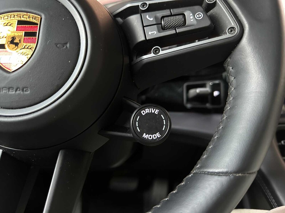 Porsche Taycan Cross Turismo 4 93 kWh Sport-Chrono 476pk 2021, P-434-JF