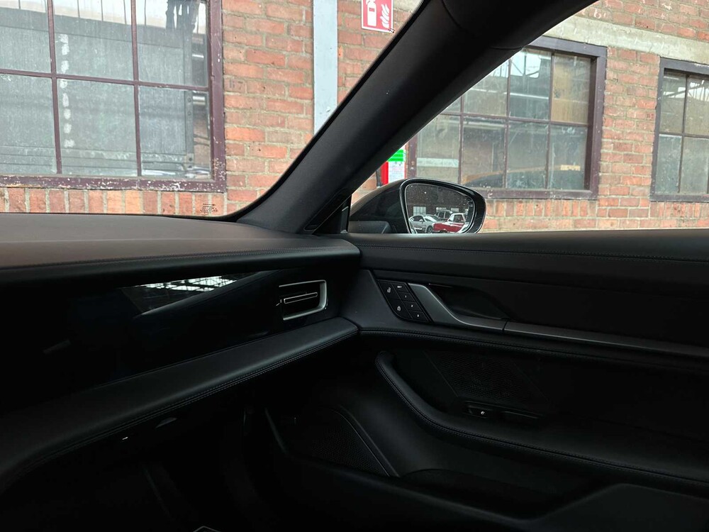 Porsche Taycan Cross Turismo 4 93 kWh Sport-Chrono 476pk 2021, P-434-JF