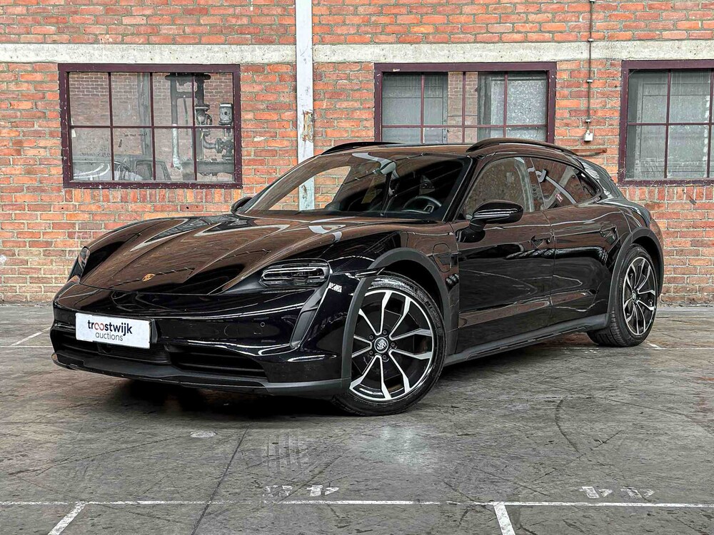 Porsche Taycan Cross Turismo 4 93 kWh Sport-Chrono 476pk 2021, P-434-JF