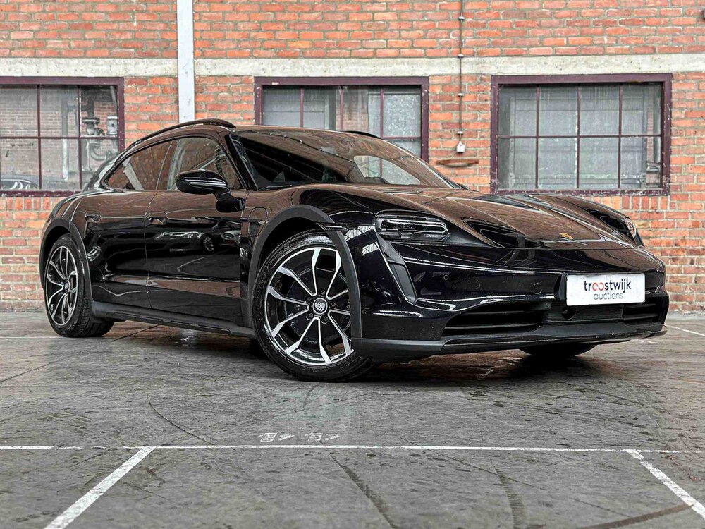 Porsche Taycan Cross Turismo 4 93 kWh Sport-Chrono 476pk 2021, P-434-JF