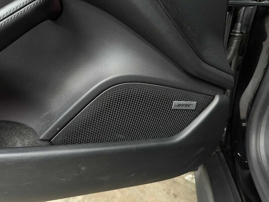 Porsche Taycan Cross Turismo 4 93 kWh Sport-Chrono 476pk 2021, P-434-JF