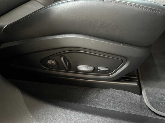 Porsche Taycan Cross Turismo 4 93 kWh Sport-Chrono 476pk 2021, P-434-JF