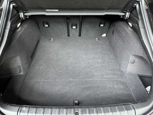 Porsche Taycan Cross Turismo 4 93 kWh Sport-Chrono 476pk 2021, P-434-JF