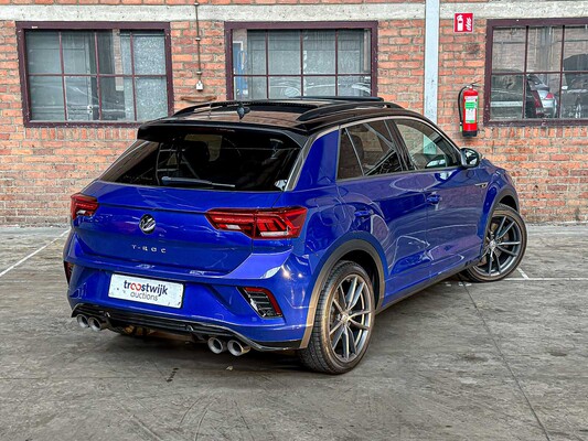 Volkswagen T-Roc R 2.0 TSI 4Motion -AKRAPOVIC- 300pk 2020