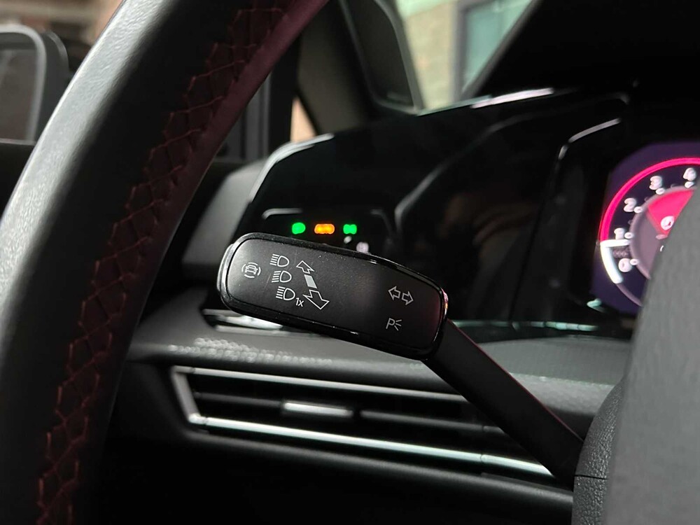 Volkswagen GTI ClubSport VIII 2.0 TSI (Golf 8) 300pk 2021, Z-241-GH