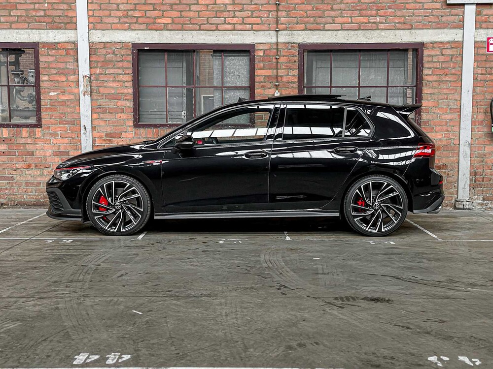 Volkswagen GTI ClubSport VIII 2.0 TSI (Golf 8) 300pk 2021, Z-241-GH