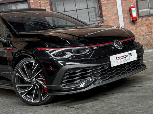 Volkswagen GTI ClubSport VIII 2.0 TSI (Golf 8) 300pk 2021, Z-241-GH