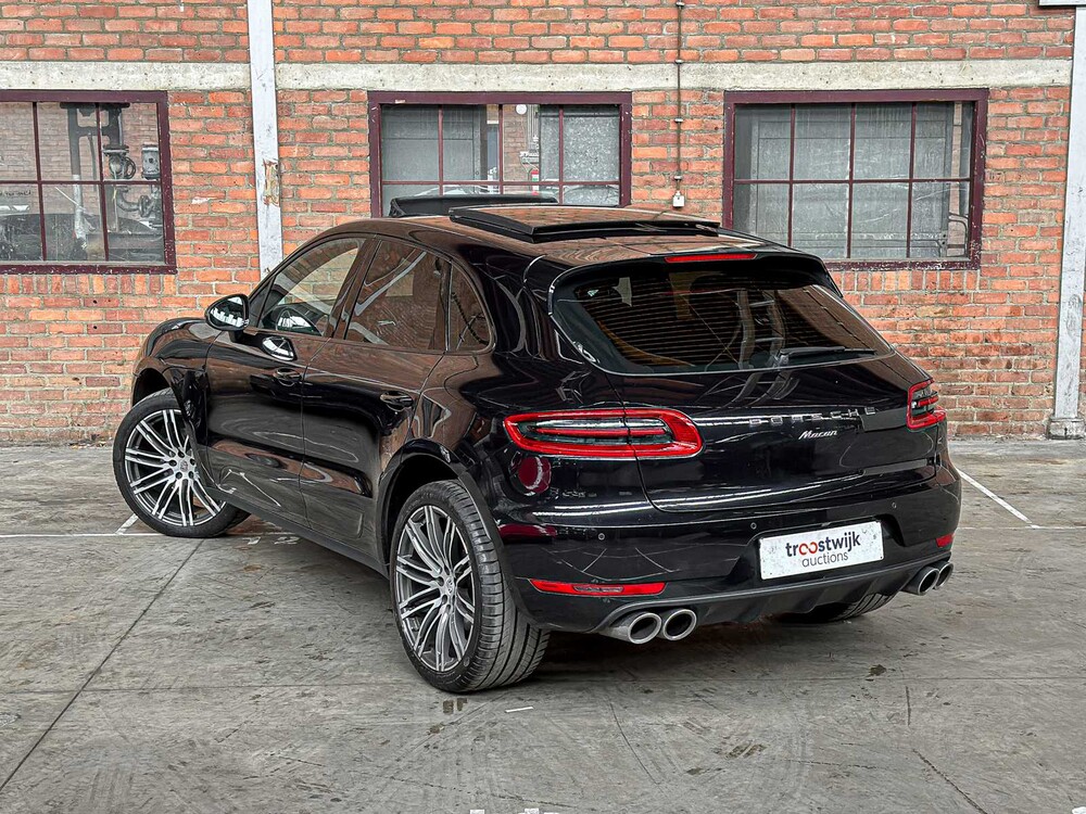Porsche Macan 2.0 252pk 2018, RP-880-P