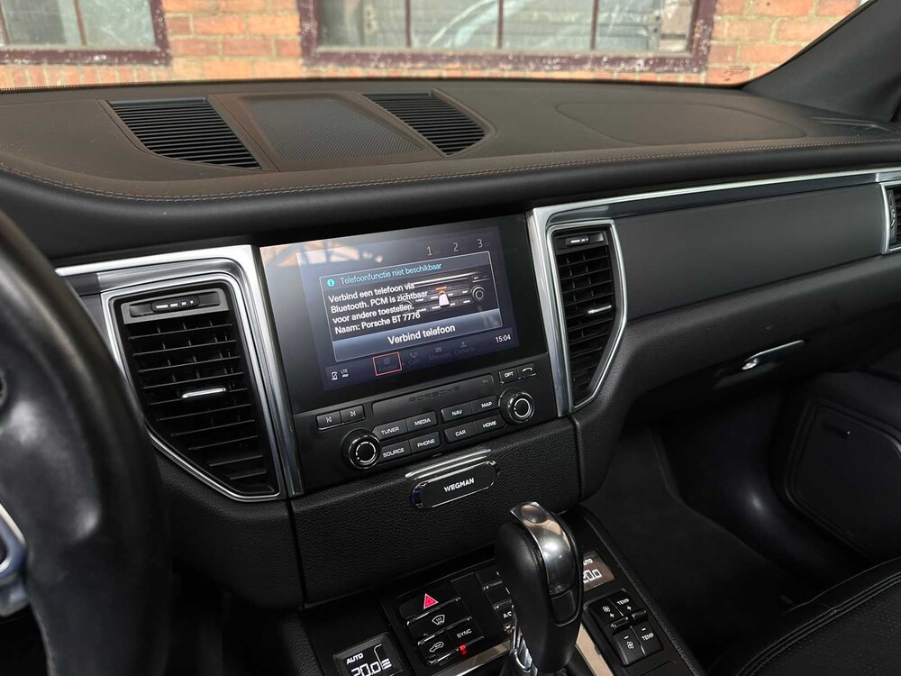 Porsche Macan 2.0 252pk 2018, RP-880-P