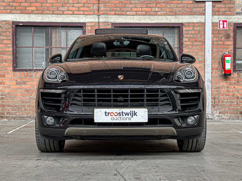 Porsche Macan 2.0 252pk 2018, RP-880-P