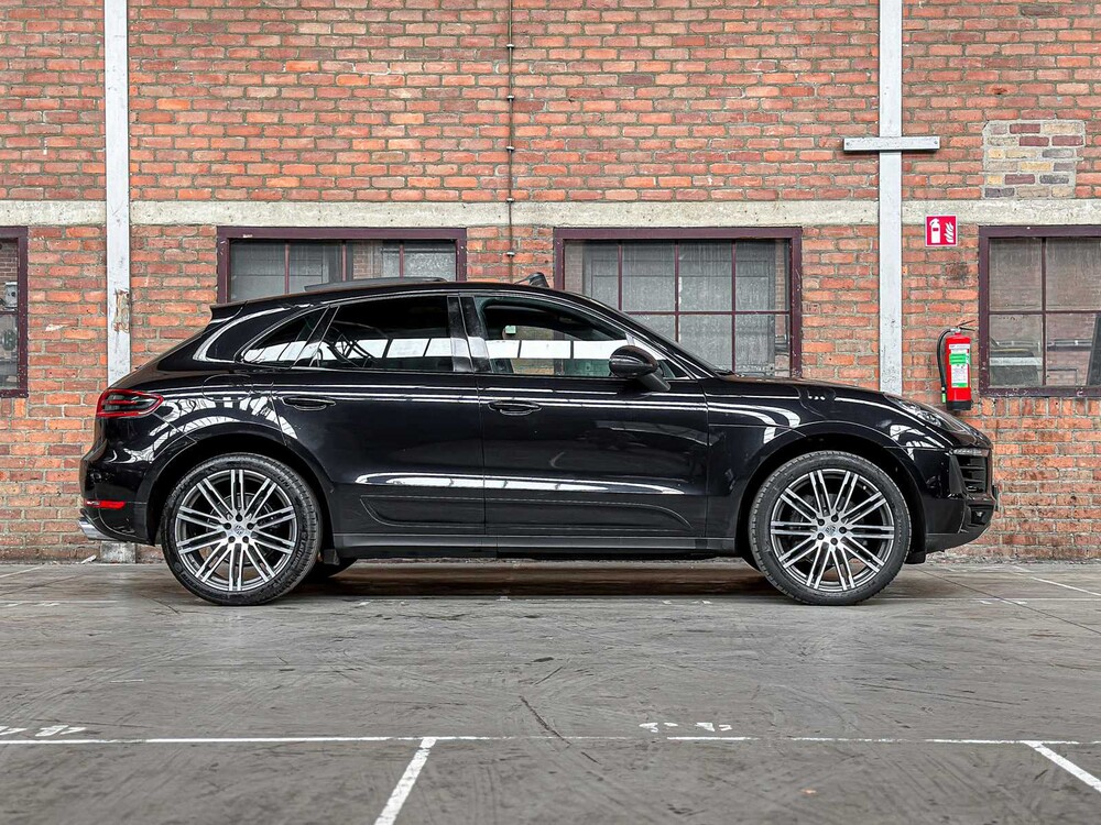 Porsche Macan 2.0 252pk 2018, RP-880-P