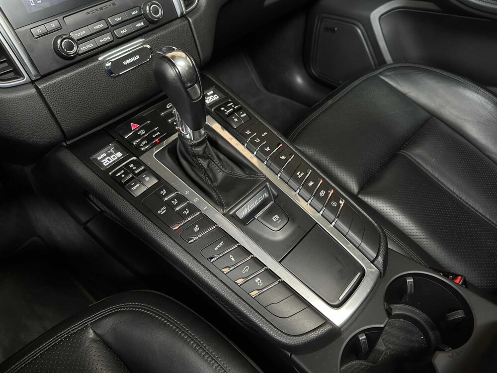 Porsche Macan 2.0 252pk 2018, RP-880-P
