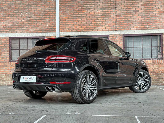 Porsche Macan 2.0 252pk 2018, RP-880-P