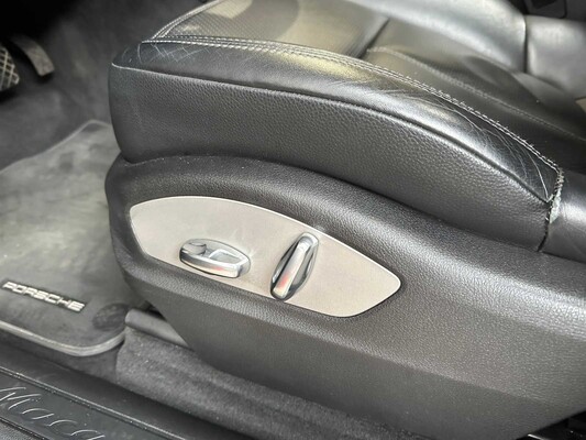 Porsche Macan 2.0 252pk 2018, RP-880-P