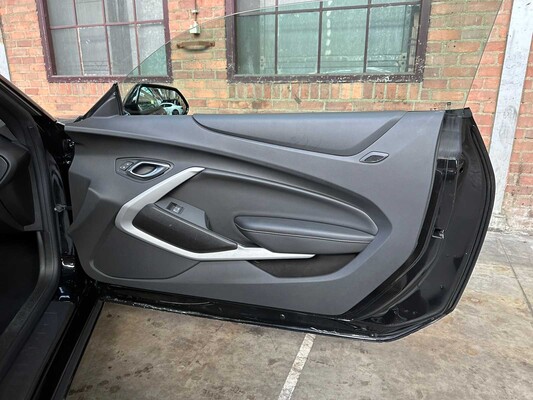 Chevrolet Camaro 1LT 2.0L l4 F DOHC 16V 275pk 2019