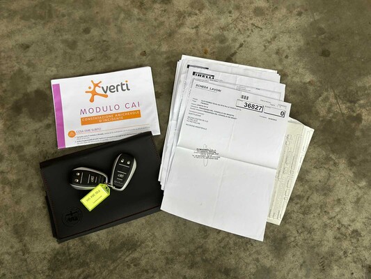 Alfa Romeo Giulia 2.0 T AWD Veloce Repetti B4 + GEPANTSERD 280pk 2019, JDK-05-S