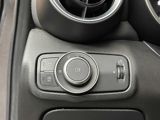 Alfa Romeo Giulia 2.0 T AWD Veloce Repetti B4 + GEPANTSERD 280pk 2019, JDK-05-S