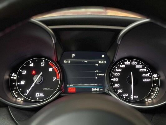 Alfa Romeo Giulia 2.0 T AWD Veloce Repetti B4 + GEPANTSERD 280pk 2019, JDK-05-S