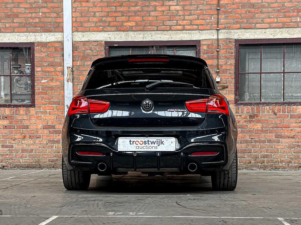 BMW M135i Centennial High Executive 1-serie 326pk 2016, J-630-FN