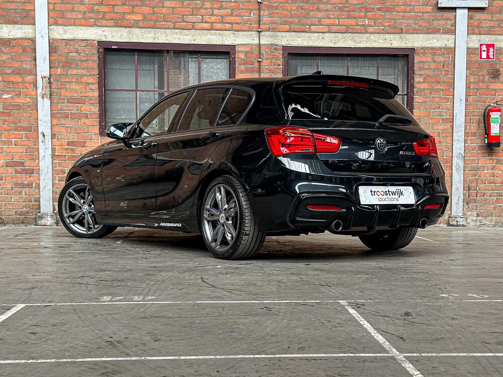 BMW M135i Centennial High Executive 1-serie 326pk 2016, J-630-FN