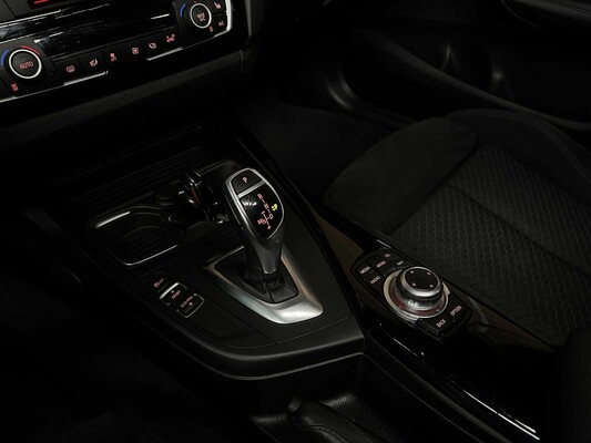 BMW M135i Centennial High Executive 1-serie 326pk 2016, J-630-FN