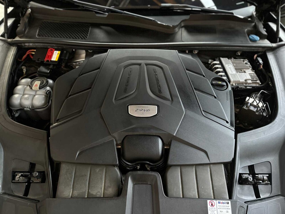 Porsche Cayenne S Coupe 2.9 441pk 2019 (Origineel-NL + 1e Eigenaar) G-949-DJ