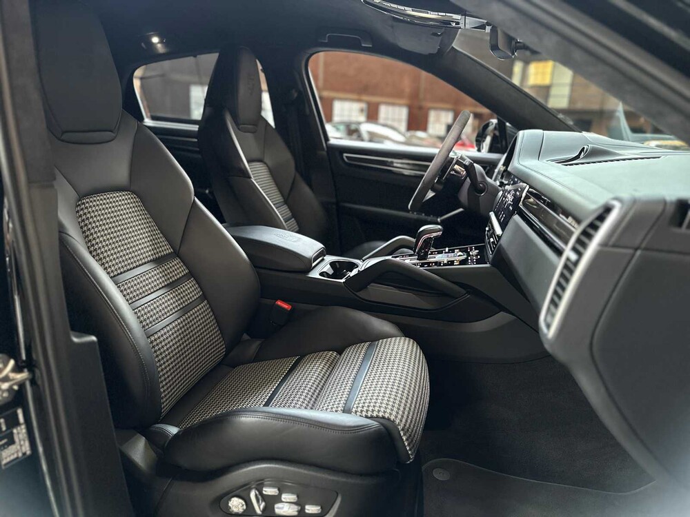 Porsche Cayenne S Coupe 2.9 441pk 2019 (Origineel-NL + 1e Eigenaar) G-949-DJ