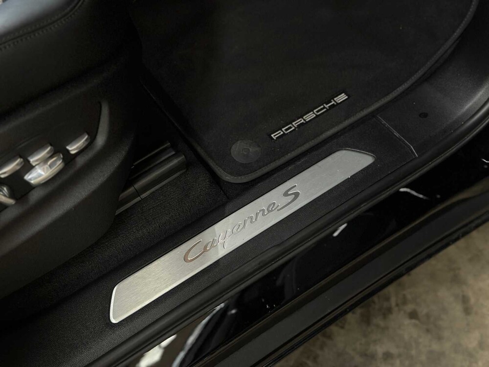 Porsche Cayenne S Coupe 2.9 441pk 2019 (Origineel-NL + 1e Eigenaar) G-949-DJ