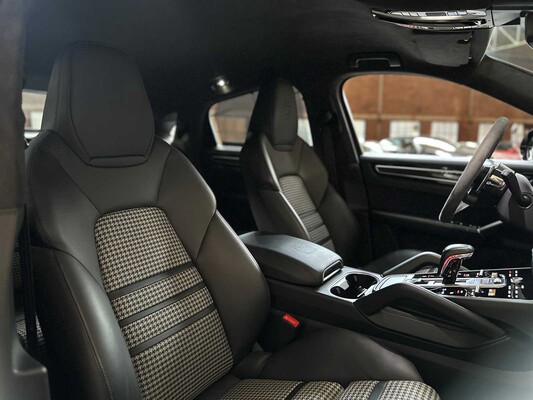 Porsche Cayenne S Coupe 2.9 441hp 2019 (Original-NL + 1st Owner) G-949-DJ