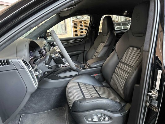 Porsche Cayenne S Coupe 2.9 441hp 2019 (Original-NL + 1st Owner) G-949-DJ
