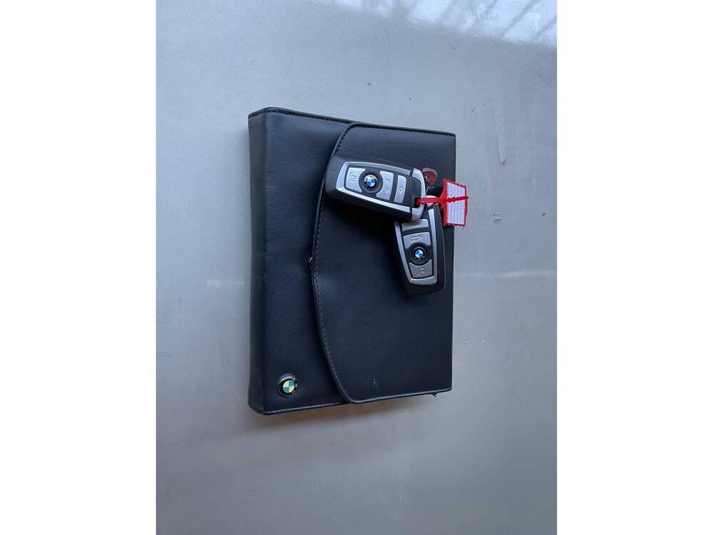 BMW ActiveHybrid7 M-Sport 3.0 L6 354pk 2014 7-serie 