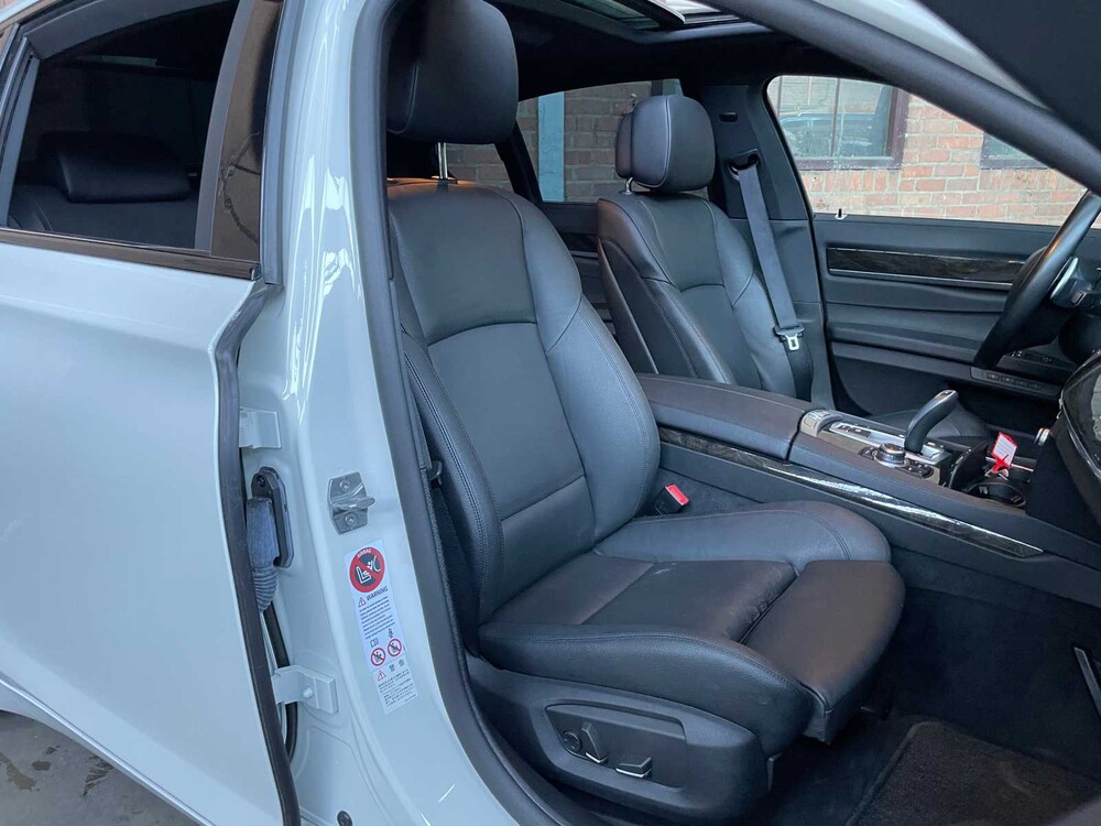 BMW ActiveHybrid7 M-Sport 3.0 L6 354pk 2014 7-serie 