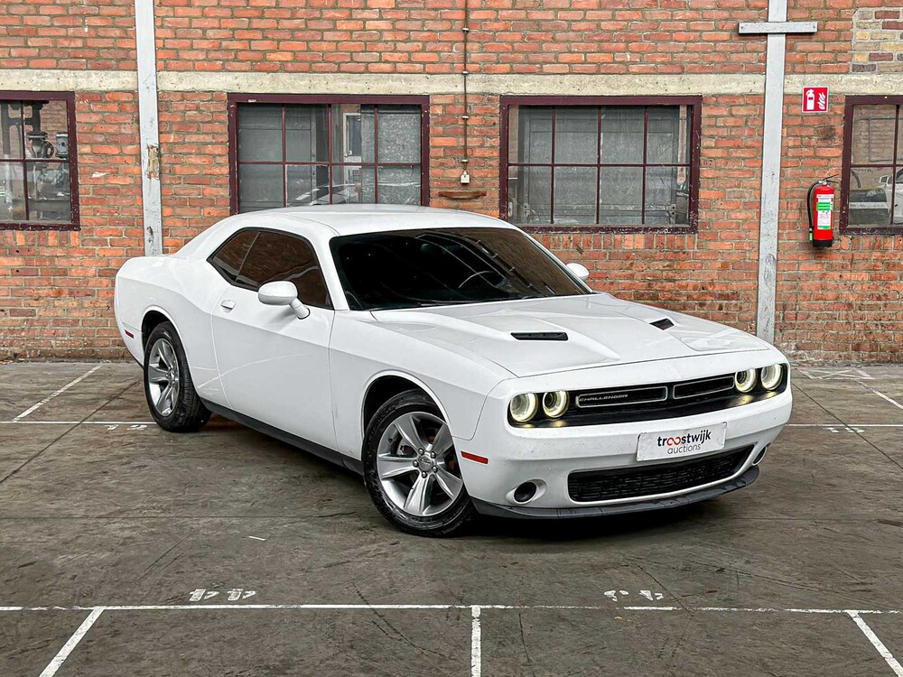 Dodge Challenger 3.6 V6 305pk 2016