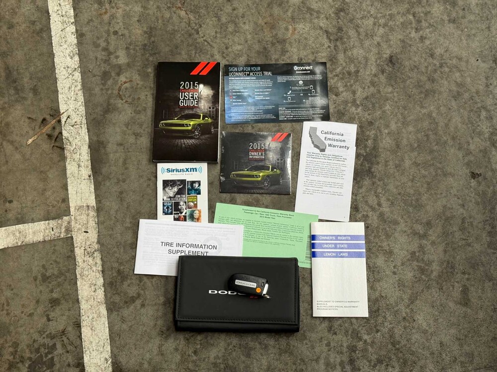 Dodge Challenger SXT PLUS 3.6 V6 305pk 2015