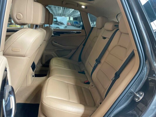 Porsche Macan 3.0 V6 S 340pk 2015, GN-088-F