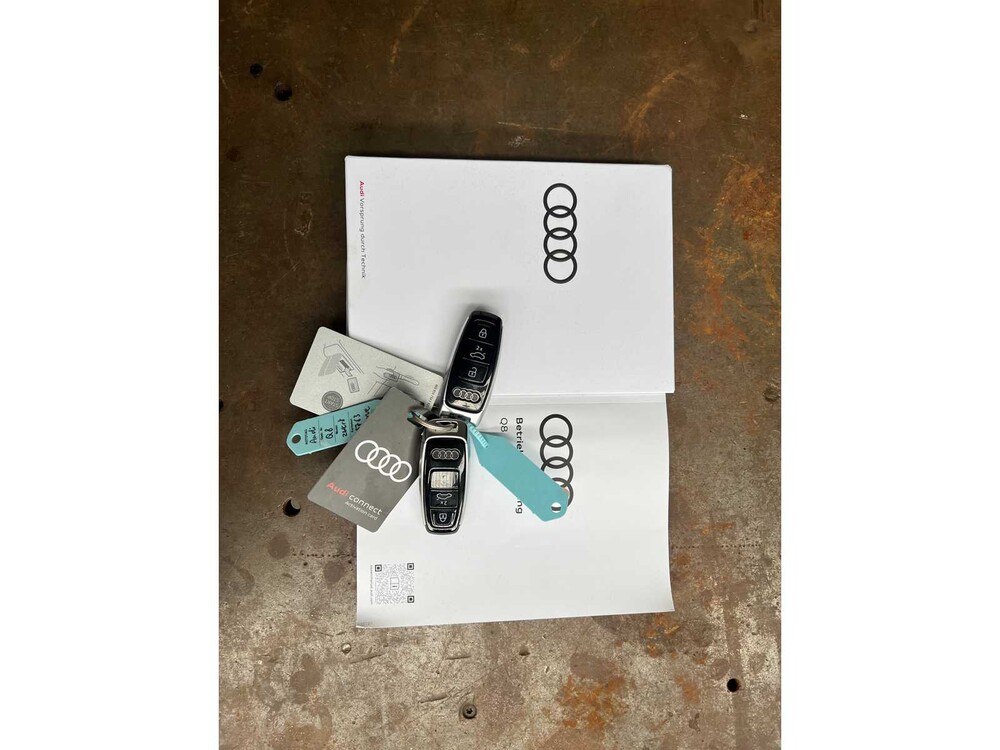 Audi Q8 60 TFSIe Quattro S-Line 490pk 2025 Plug-In Hybrid Fabrieksgarantie