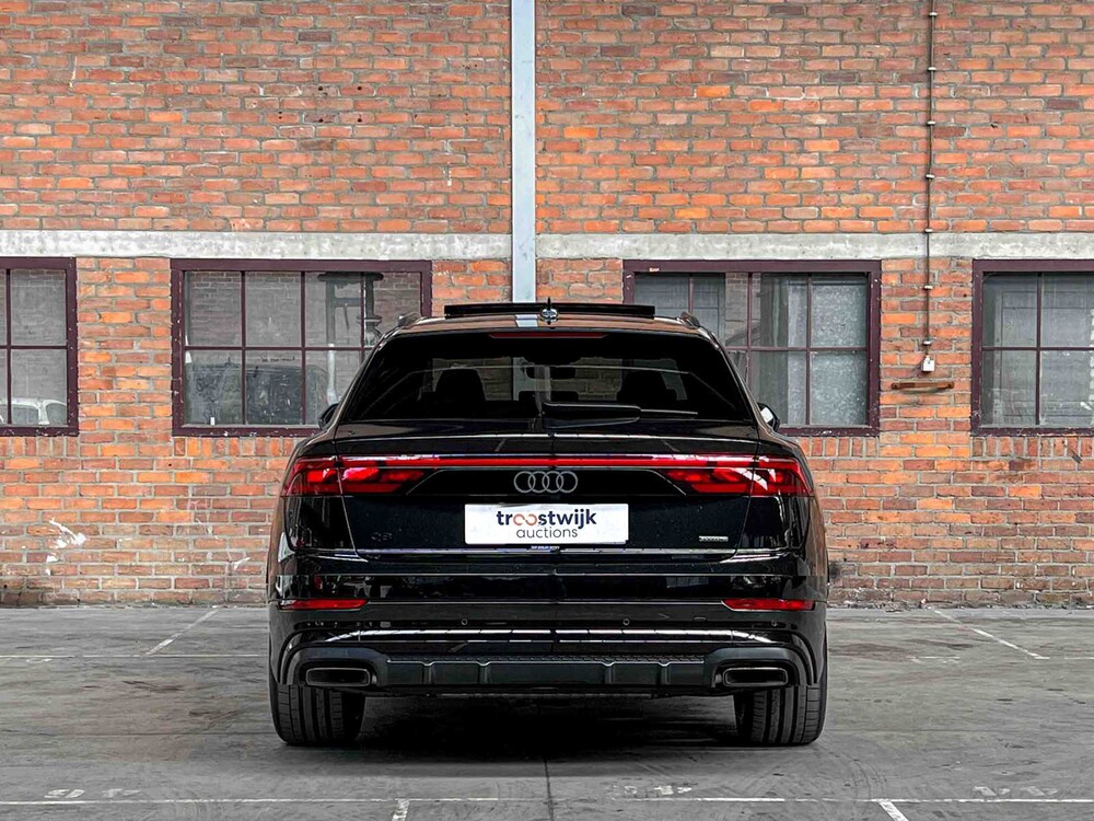 Audi Q8 60 TFSIe Quattro S-Line 490pk 2025 Plug-In Hybrid Fabrieksgarantie