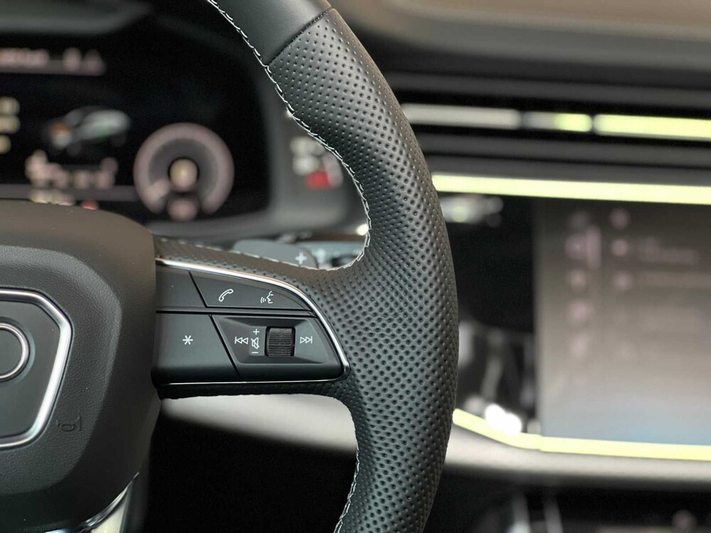 Audi Q8 60 TFSIe Quattro S-Line 490pk 2025 Plug-In Hybrid Fabrieksgarantie