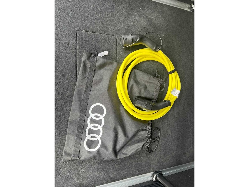 Audi Q8 60 TFSIe Quattro S-Line 490pk 2025 Plug-In Hybrid Fabrieksgarantie