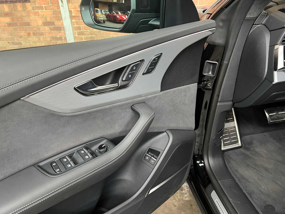 Audi Q8 60 TFSIe Quattro S-Line 490pk 2025 Plug-In Hybrid Fabrieksgarantie