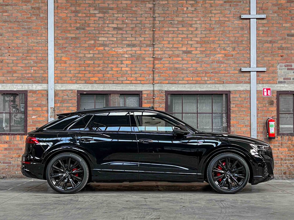 Audi Q8 60 TFSIe Quattro S-Line 490pk 2025 Plug-In Hybrid Fabrieksgarantie