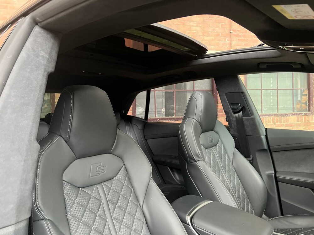 Audi Q8 60 TFSIe Quattro S-Line 490pk 2025 Plug-In Hybrid Fabrieksgarantie