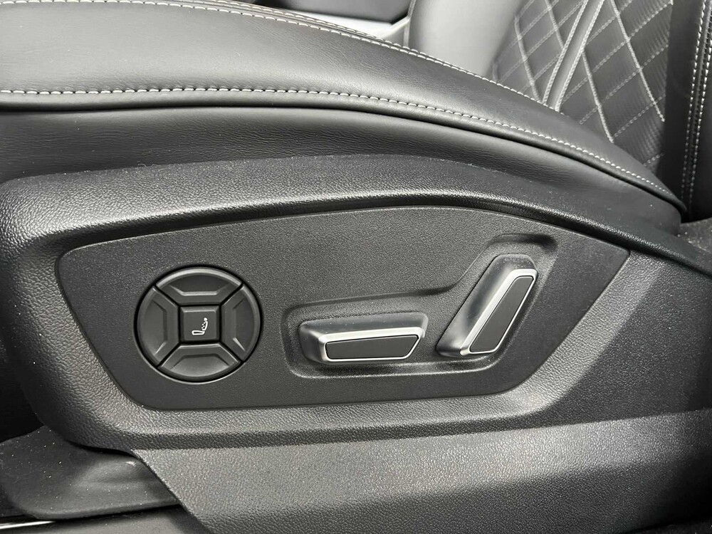 Audi Q8 60 TFSIe Quattro S-Line 490pk 2025 Plug-In Hybrid Fabrieksgarantie