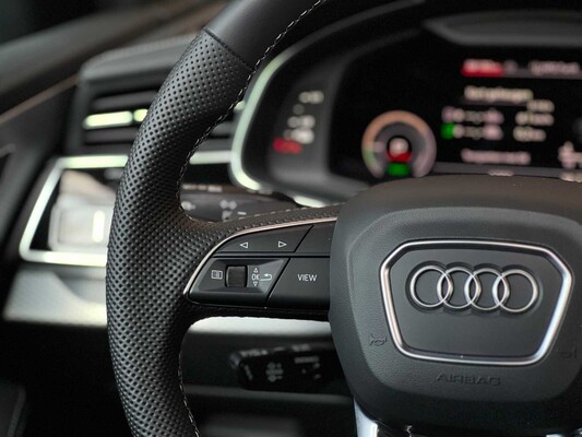 Audi Q8 60 TFSIe Quattro S-Line 490hp 2025 Plug-In Hybrid Factory Warranty