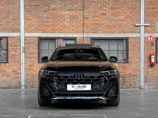 Audi Q8 60 TFSIe Quattro S-Line 490hp 2025 Plug-In Hybrid Factory Warranty