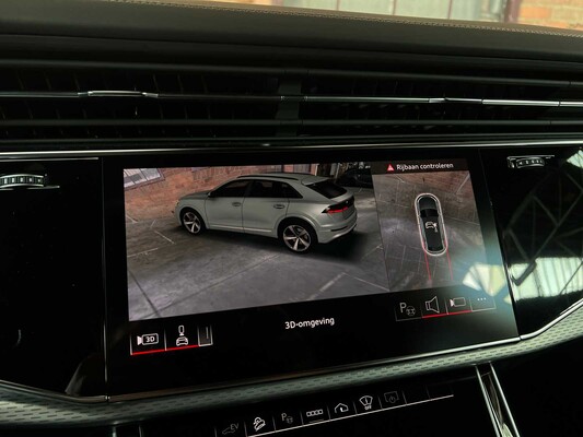 Audi Q8 60 TFSIe Quattro S-Line 490hp 2025 Plug-In Hybrid Factory Warranty